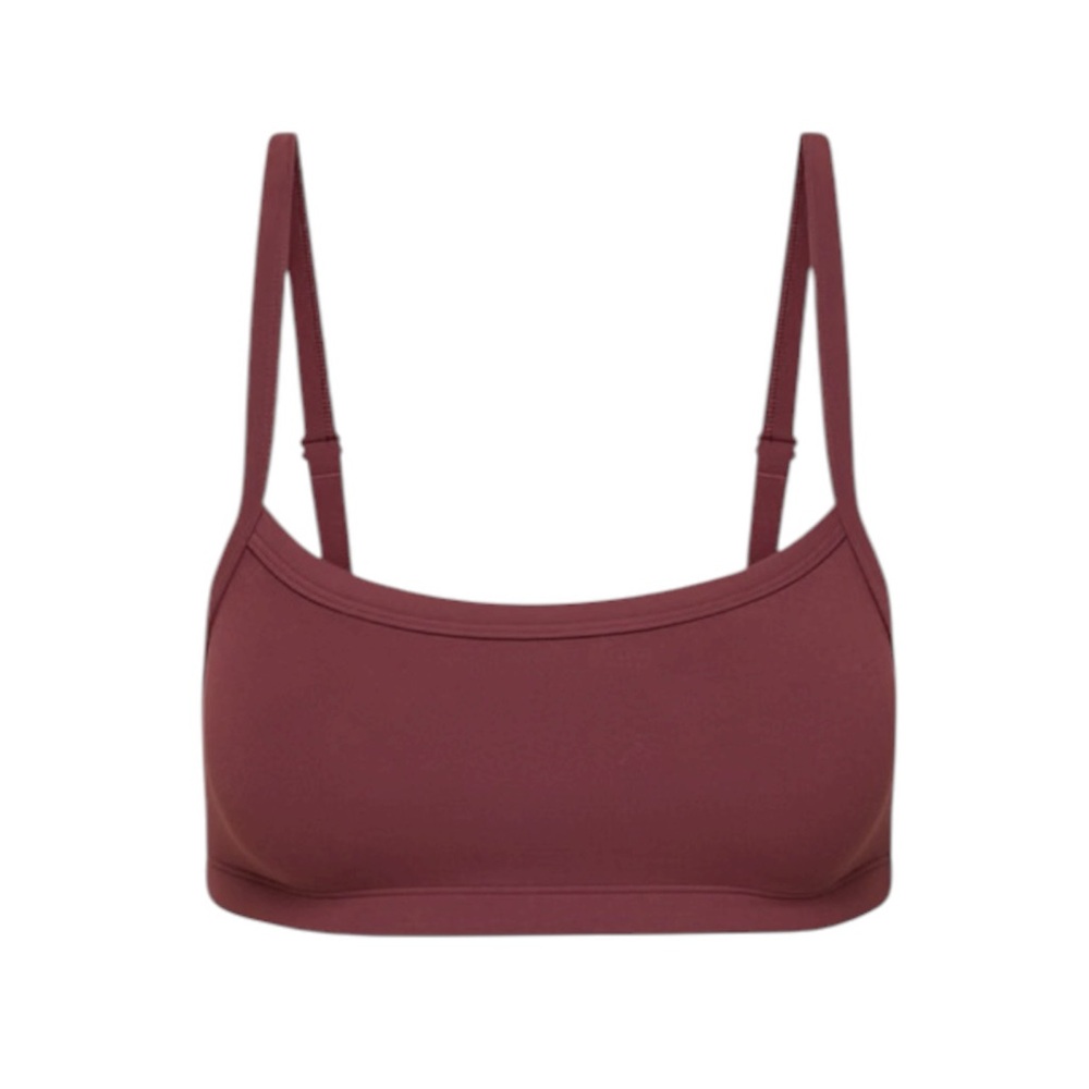 Aritzia Golden BUTTER Tumbler Bra Top, Sumac Burgundy, Sz. M